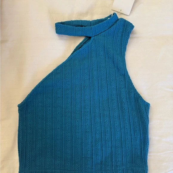 NWT Women ZARA Asymmetry CUT OUT CABLE KNIT CROP TOP Medium - Picture 6 of 6